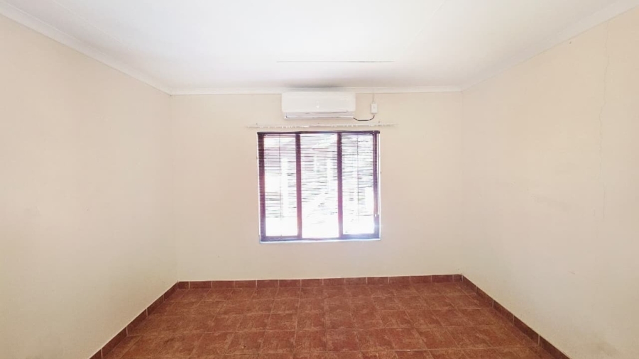 3 Bedroom Property for Sale in Rustenburg Central North West